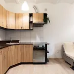 Homey Apartment Central
